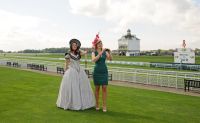Dress to Impress at The Welcome to Yorkshire Ebor Festival